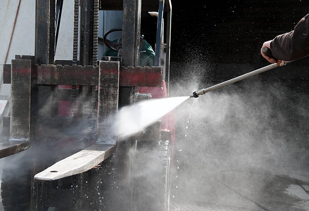 Best Machinery and Equipment Cleaning  in Southport, IN